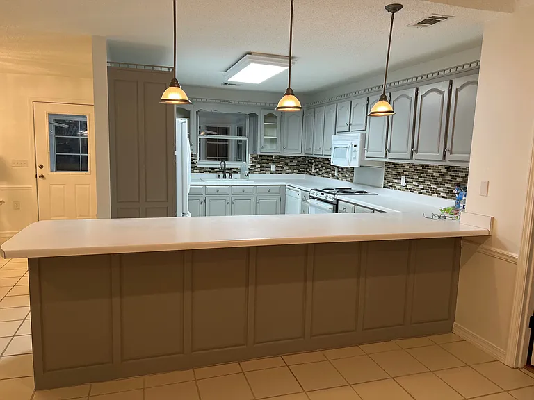 5587 Mobile Ave — Photo 10
