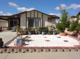 1717 Lemon Heights Dr, Oceanside, CA 92056