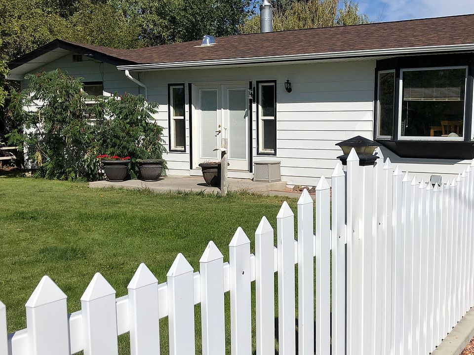 1st image of 1105 Fairview Dr