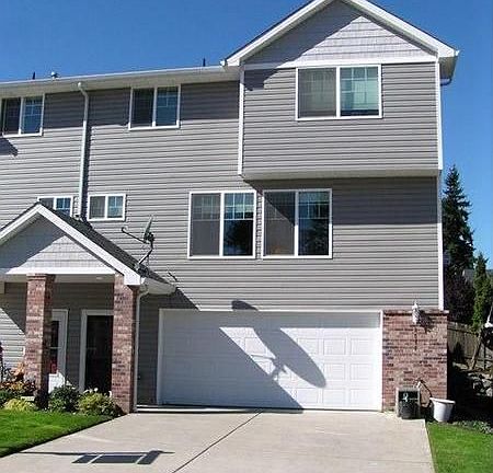 2nd image of 8014 NE 37th Ave