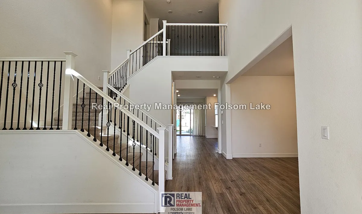 Building Photo - 3376 Loggerhead Cir