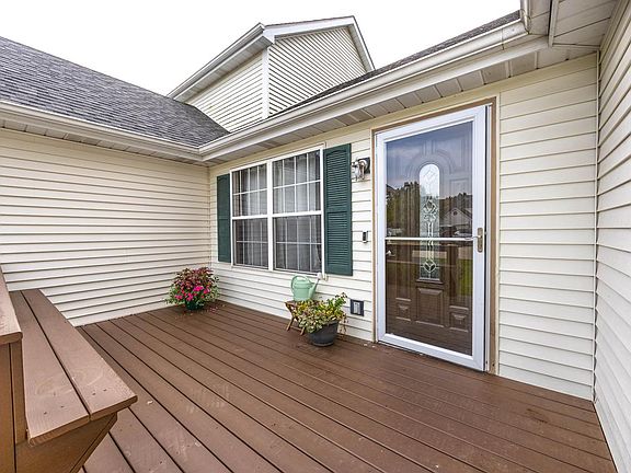 2nd image of 206 Sterling COURT