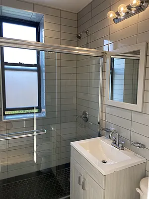 Rented by Keller Williams NYC | media 20