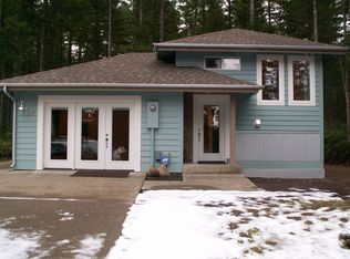 730 E Mason Lake Dr E, Grapeview, WA 98546