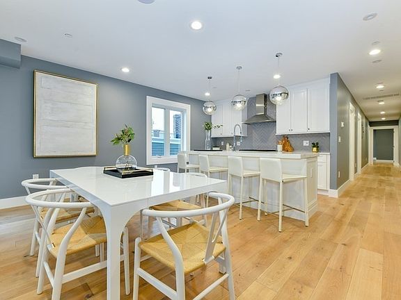 3rd image of 510-512 Dorchester Ave #4R