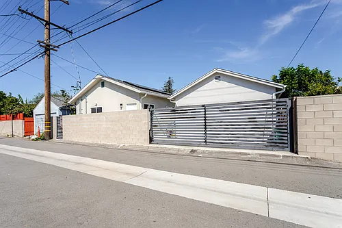944 Zook Dr #A Photo 1