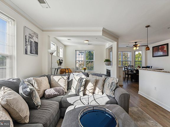 2nd image of 6481 Cheyenne Dr Unit 204