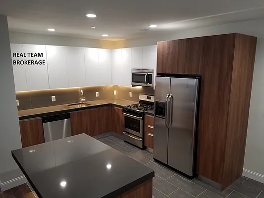 Rented by Real Team Brokerage | media 56