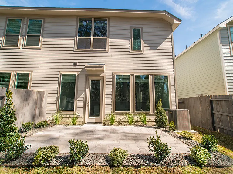 670 Royal Arch Dr — Photo 40