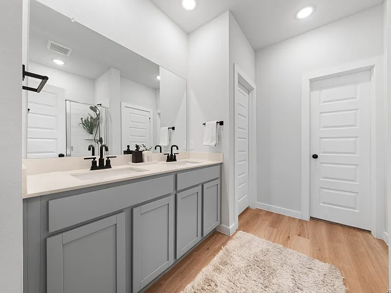 14538 Camino Way — Photo 22