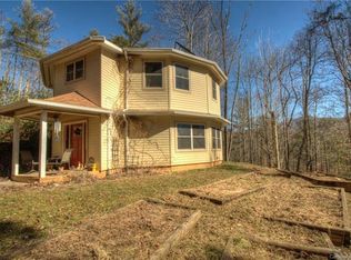 630 Rustic Heights Rd, Waynesville, NC 28785