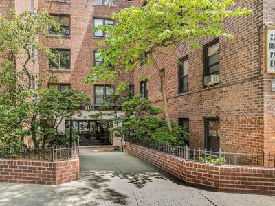 2244 Bronx Park E #5J, Bronx, NY, 10467