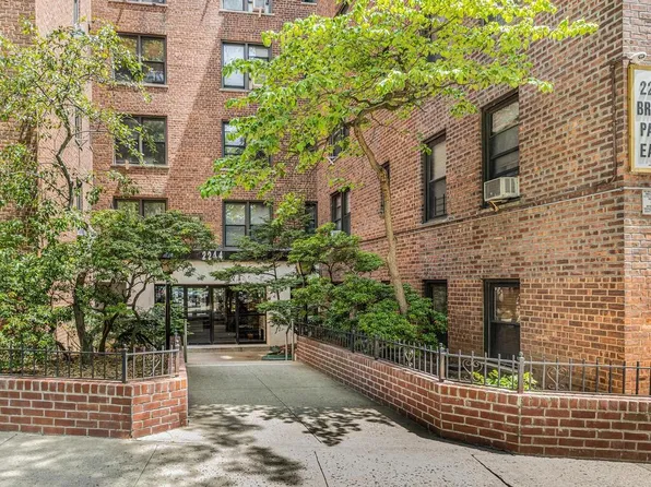 2244 Bronx Park E #5J, Bronx, NY 10467