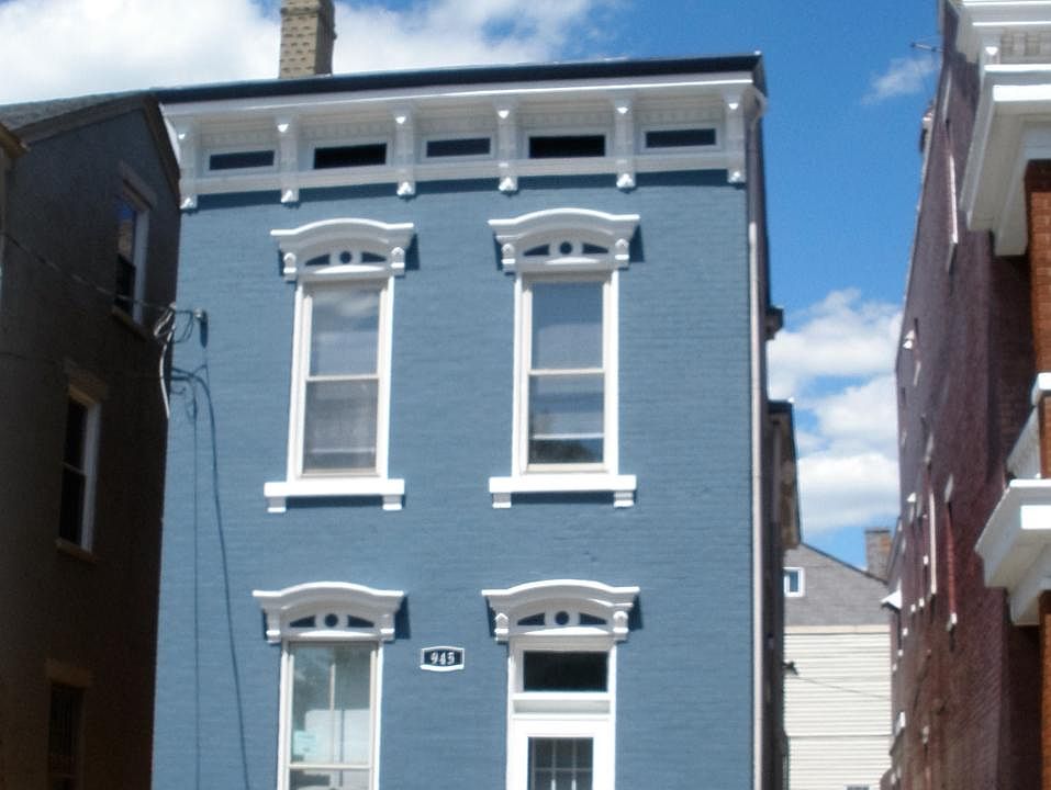 945 Washington Ave