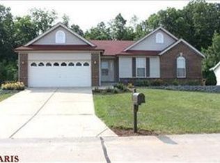 4619 Greenore Dr, High Ridge, MO 63049