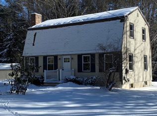 61 Pine Meadow Dr, North Berwick, ME 03906