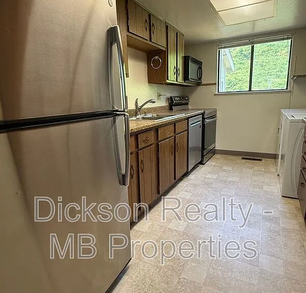 3485 Rosalinda Dr — Photo 5