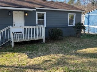 2298 Swallow Cir SE, Atlanta, GA 30315