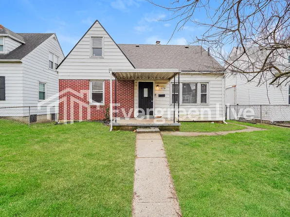 1379 Duxberry Ave, Columbus, OH 43211