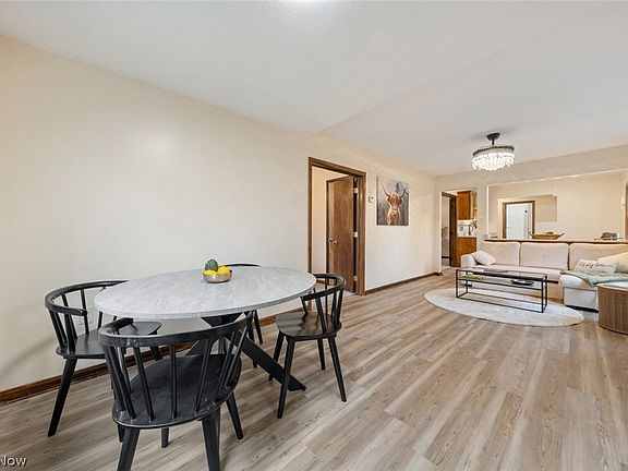 4th image of 4385 W 229th St