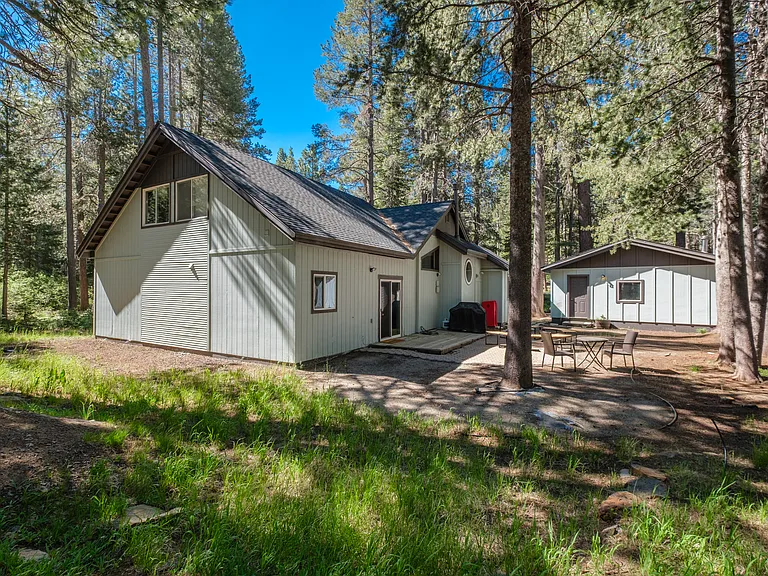 14296 Glacier View Dr — Photo 65