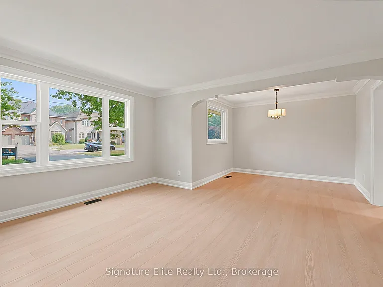 189 Duncan Rd — Photo 4