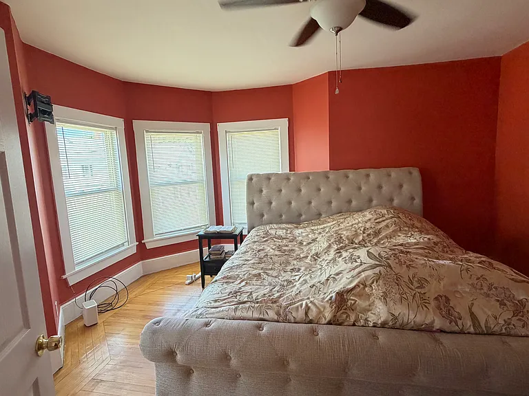 730 Boston St #2 — Photo 10