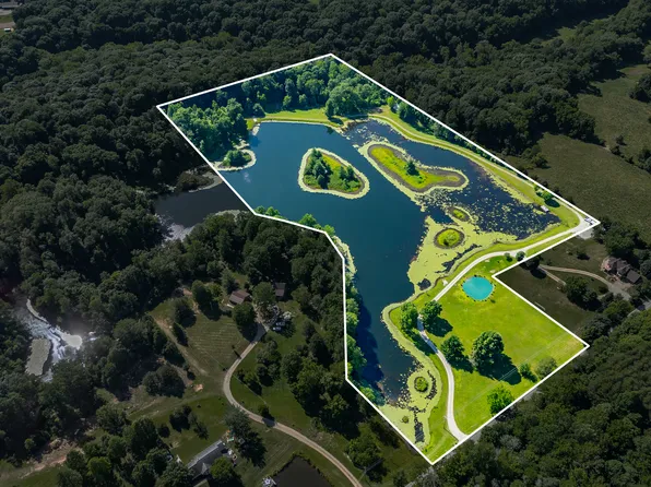 1 S 500 W, Trafalgar, IN 46181