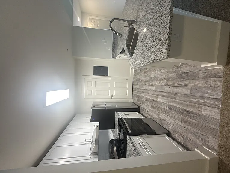 Wesley Place Apartments at Lawrenceville — Photo 132