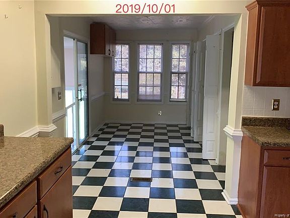 4th image of 340 Westwater Way