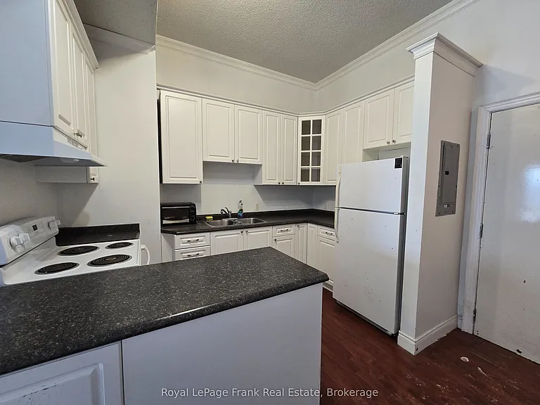 54 King St E #205 — Photo 2