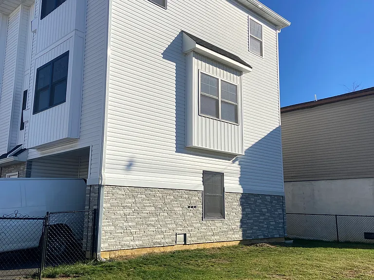 36 N Shore St #36 — Photo 8