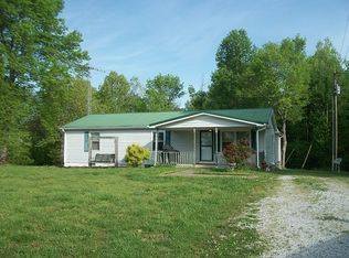 3210 Peach Orchard Rd, Lewisburg, KY 42256
