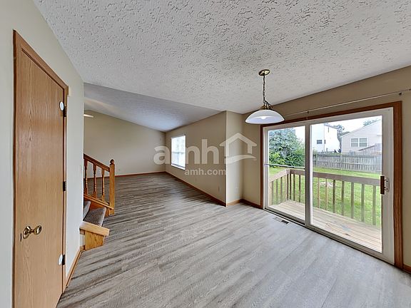 5th image of 6870 Laburnum Dr