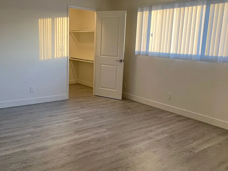 Arrowhead Apartments — Photo 39