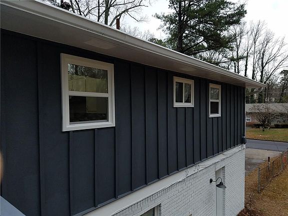 2nd image of 4225 Northstrand Dr