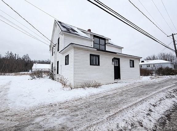 3rd image of 149 Main St