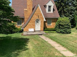 1703 Roosevelt Rd, Pittsburgh, PA 15237