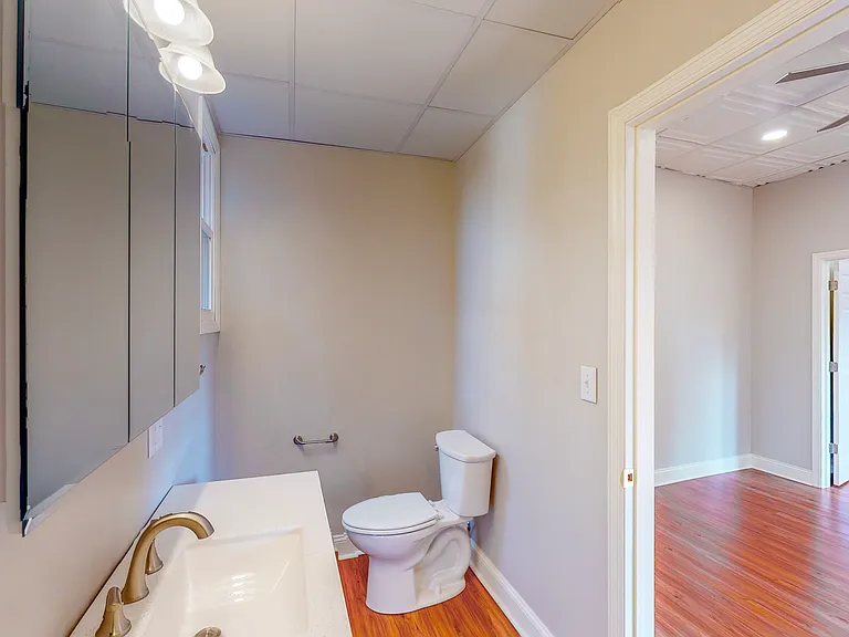 2174 5th Ave #1R — Photo 8