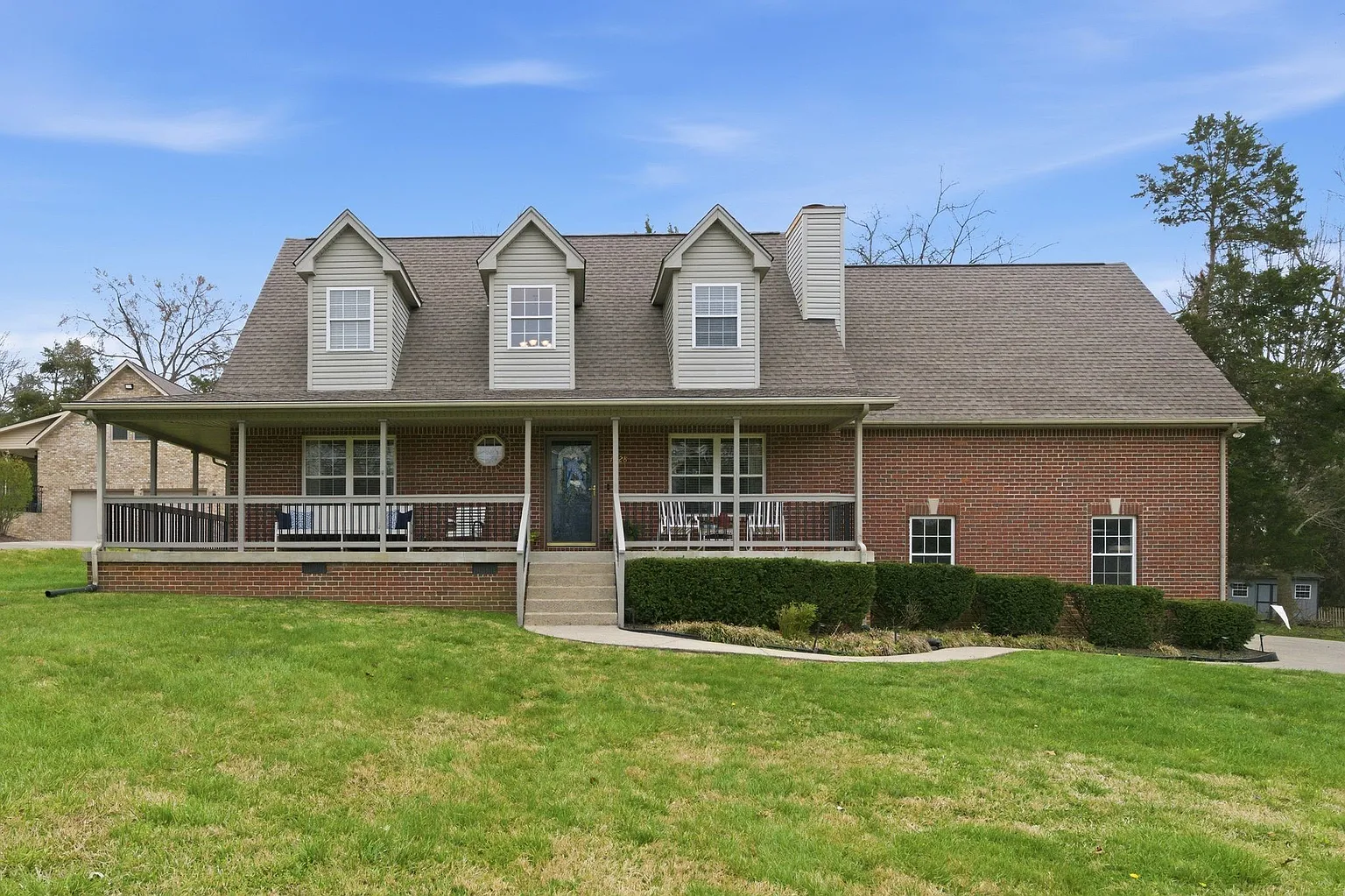 1028 Willow Trl photo 1