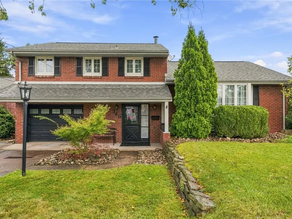 349 Grove Dr, New Kensington, PA 15068