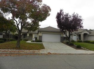 10409 N Baird Ave, Fresno, CA