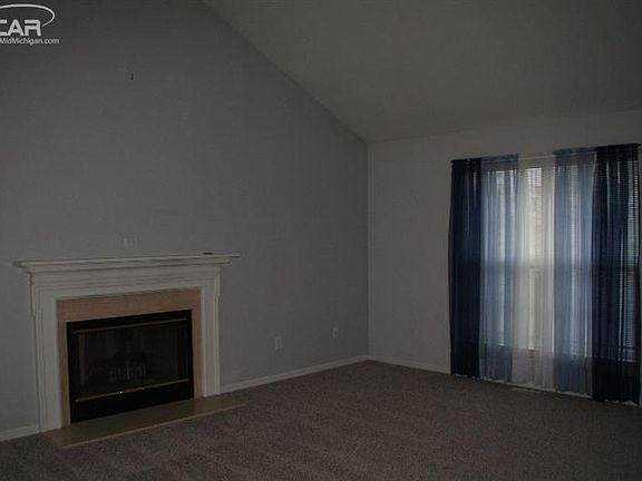 4th image of 6053 Berrymoor Dr