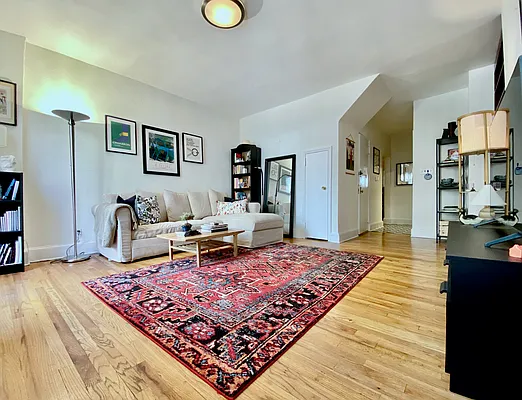 Rented by Corcoran | media 35