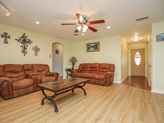 5th image of 9907 Catlett Ln