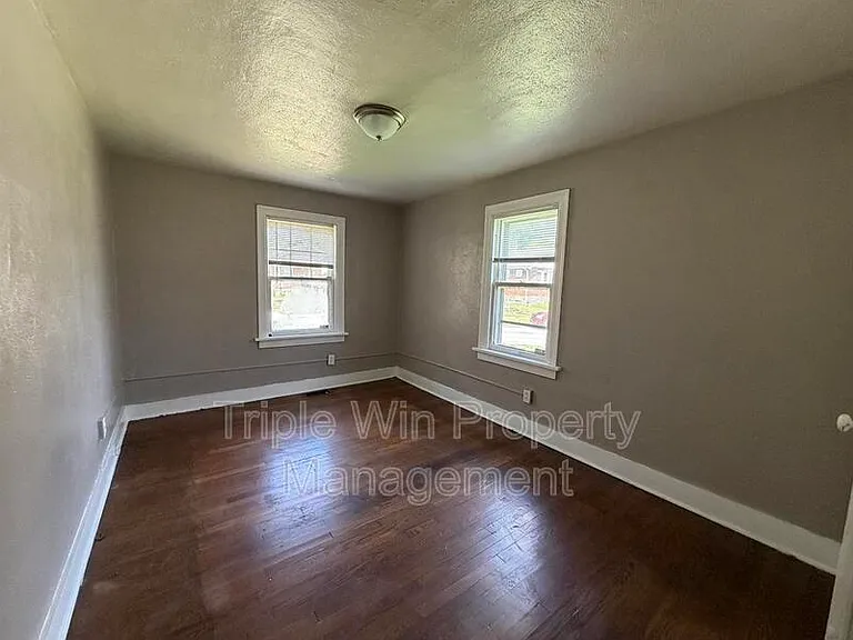 8530 Lowell St — Photo 7