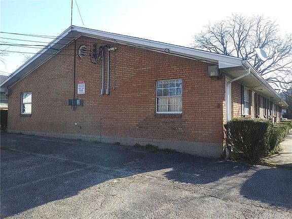 5th image of 2271 Hepburn Ave