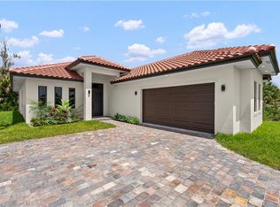 4335 Wilson Blvd N, Naples, FL 34120