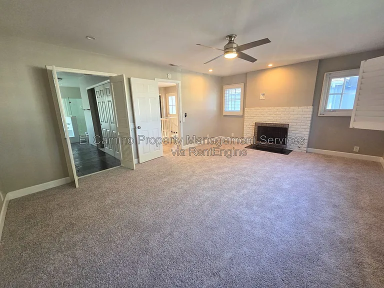 1728 Lake St — Photo 35