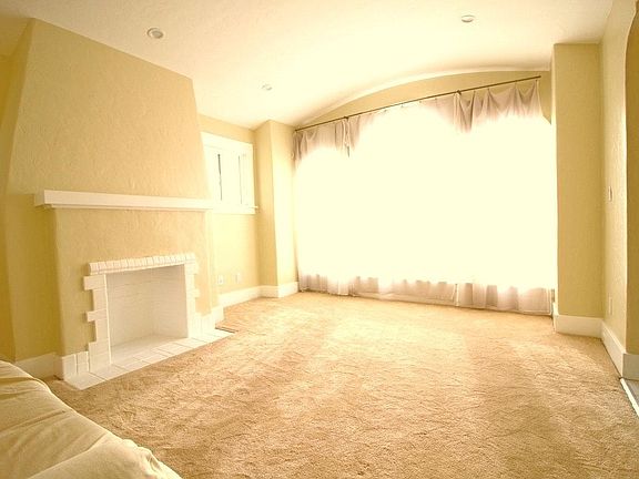 Living Rm